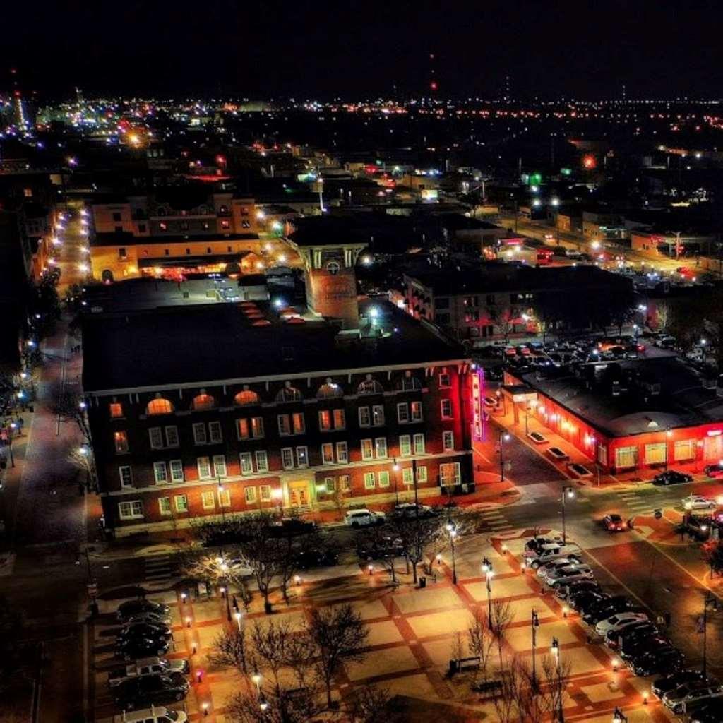 Hotel At Old Town Wichita Exterior photo