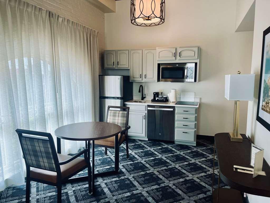 Hotel At Old Town Wichita Room photo